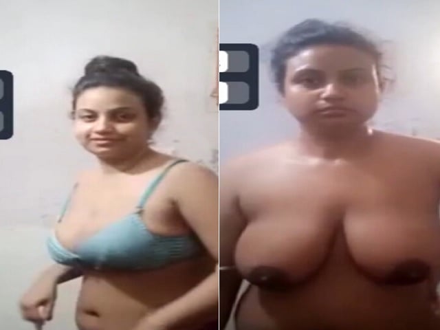 Busty bhabhi removing bra viral big boobs show