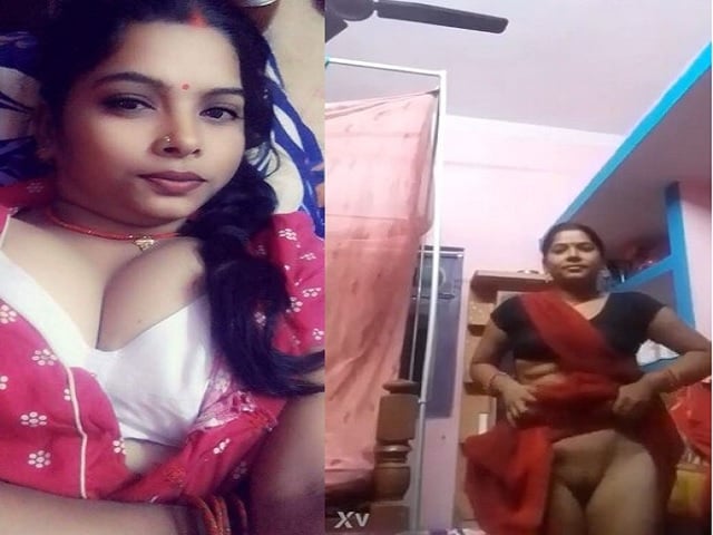 Desi Village Bhabhi Lifting Saree Pussy Show