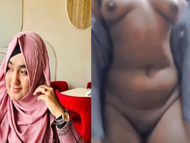 Gorgeous hijab girl stripping shirt viral boobs show