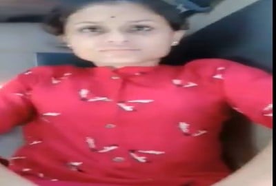 Cute Desi GF fucked by BF on cam