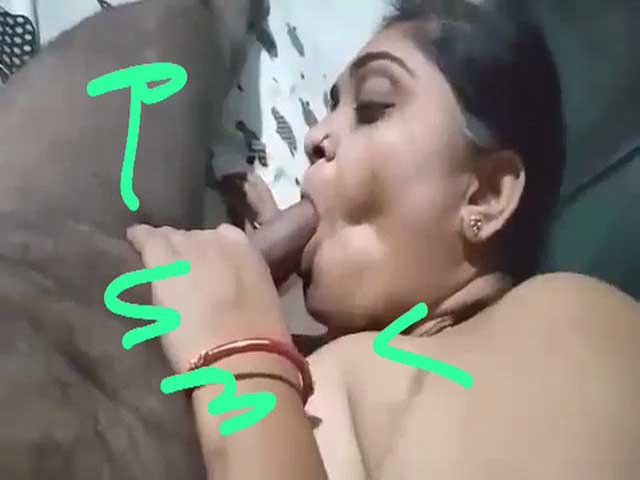Mature village aunty sucking dick