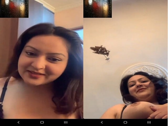 Vadodara office boss wife showing big boobs