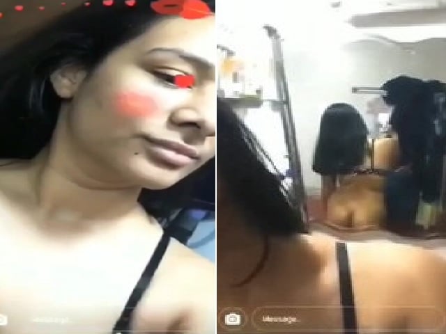 Girlfriend showing naked ass fsi blog video