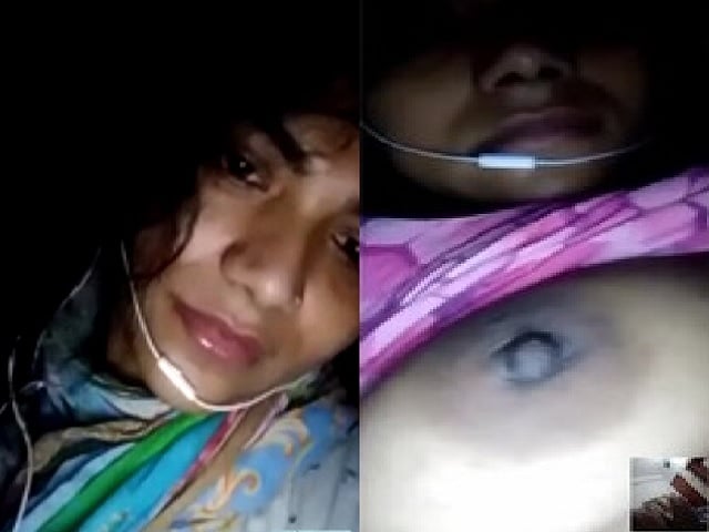 Horny big boobs GF live viral video call chat