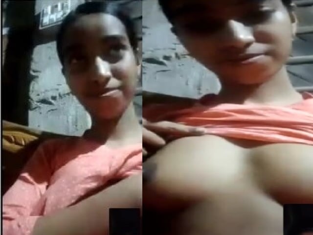 Bangladeshi video call sex chat topless girl
