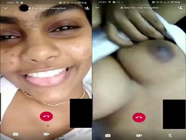 Tamil girl boobs show in WhatsApp video call