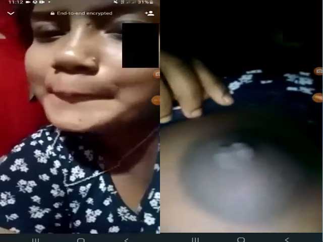 Desi girl showing her black nipples to lover on VC