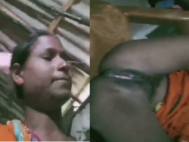 Village bhabhi fingering pussy on chair