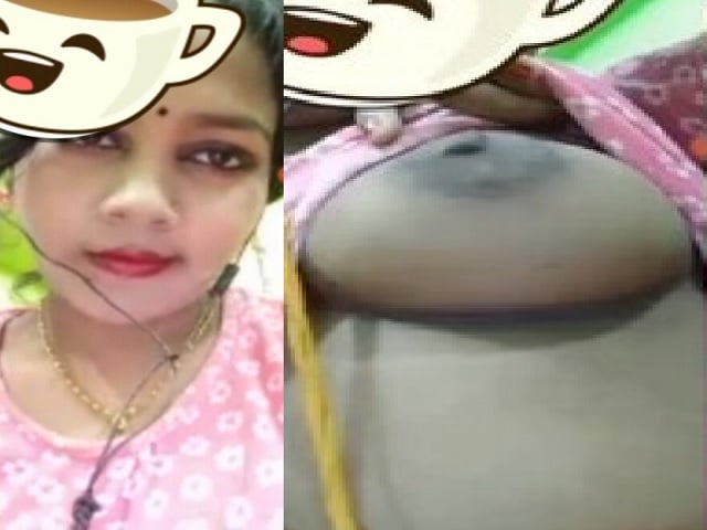 Indian girl showing boob on video call viral MMS