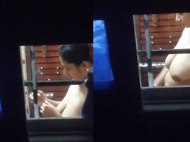 Milk tanker bhabhi bathing on hidden cam sex