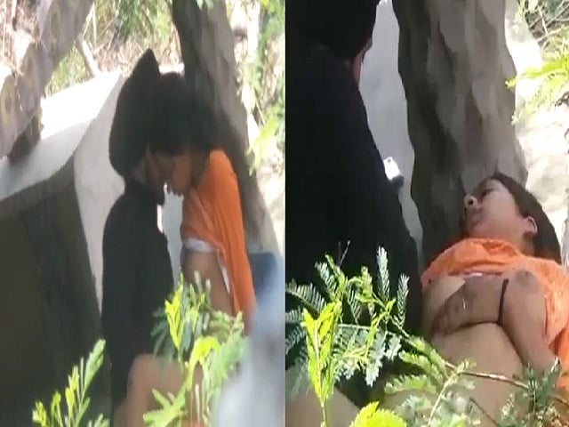 Punjabi girl outdoor sex viral hidden cam