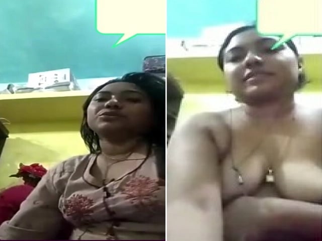Nude Indian fingering bhabhi shows bald pussy