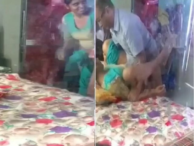 Dehati bhabhi cheating sex with husband boss