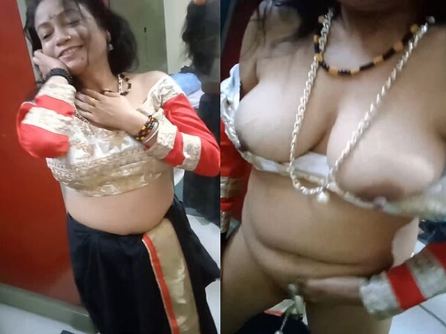 Horny Mature Bhabhi Viral Desi Fingering in Nude