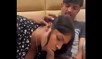 Desi Call Damsel Sucking Hardon In Motel Room